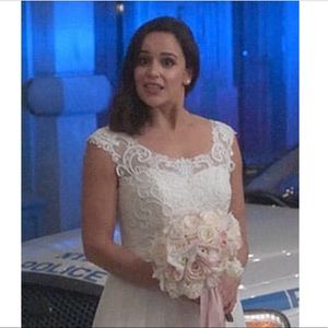 Amy from Brooklyn 99’s Wedding Dress!!! NWT!!